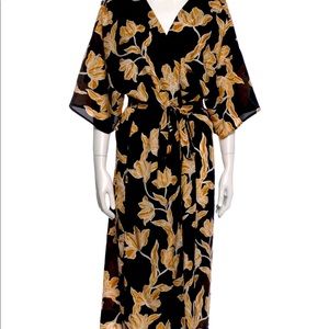 Floral Print Midi Length Dress/ Robe
Size: S